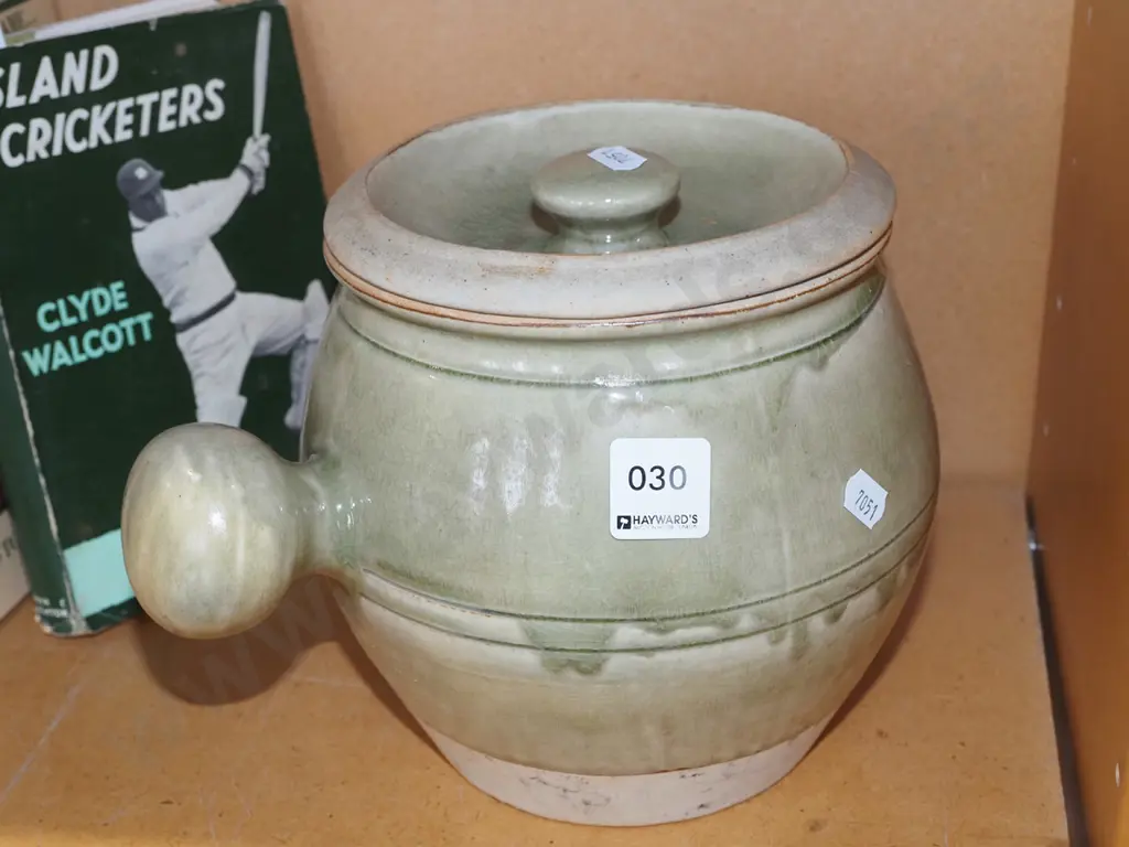 studio pottery lidded pot Image 1++