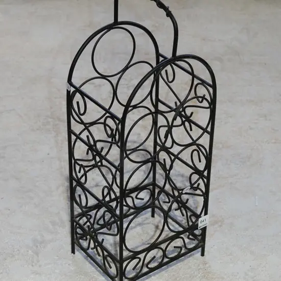 small metal wine rack H540