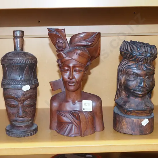 carved wooden souvenir ware H240
