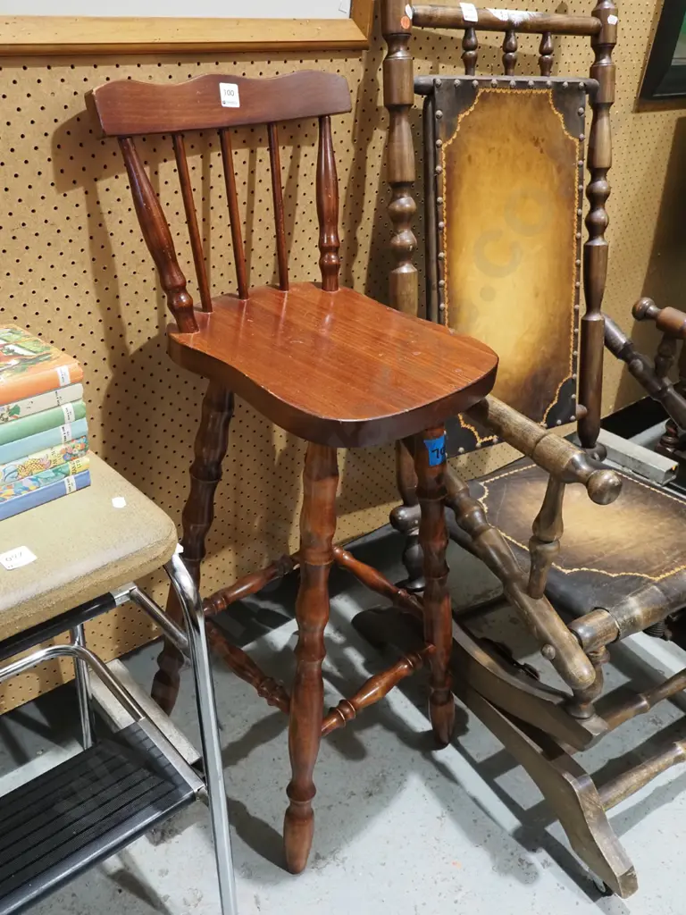 wooden stool Image 1++