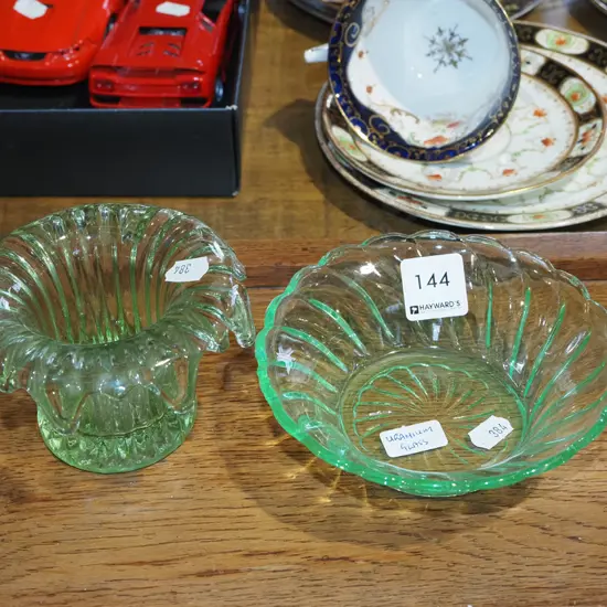 glass vase, green glass bowl