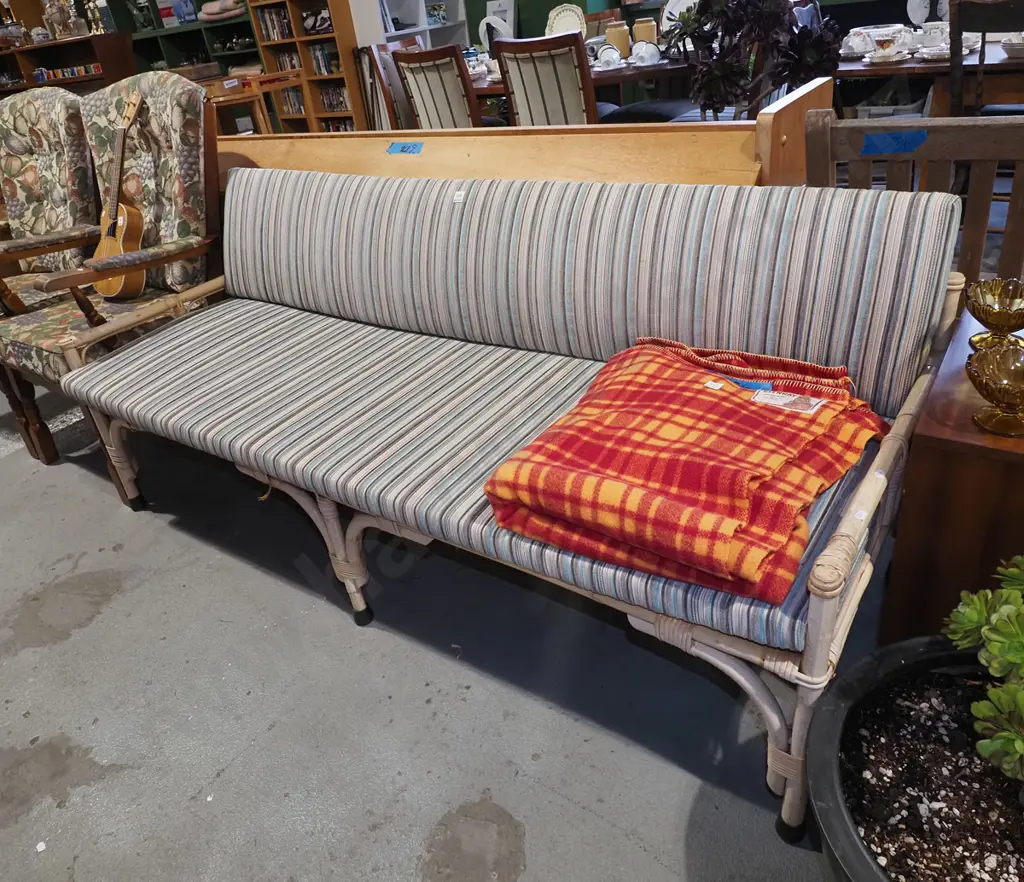 bamboo and striped upholstery 3 settee H780 W1850 D640 Image 1++