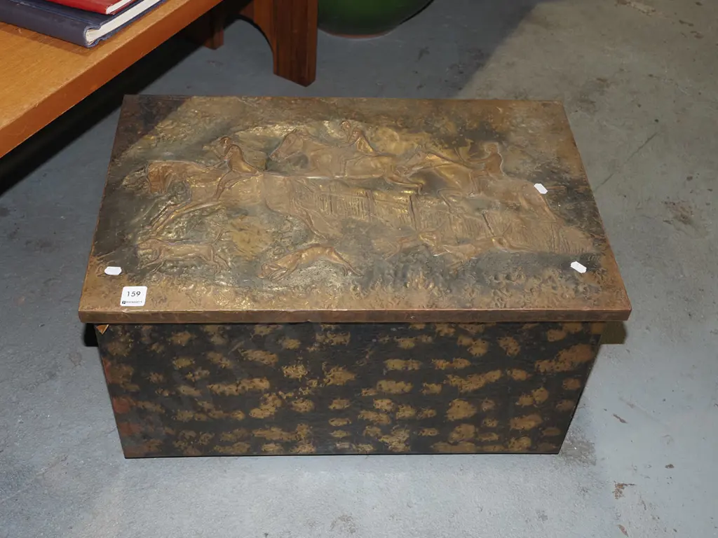 beaten brass wood box - hunting scene Image 1++