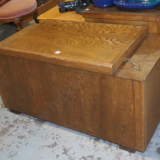 deco oak blanket box