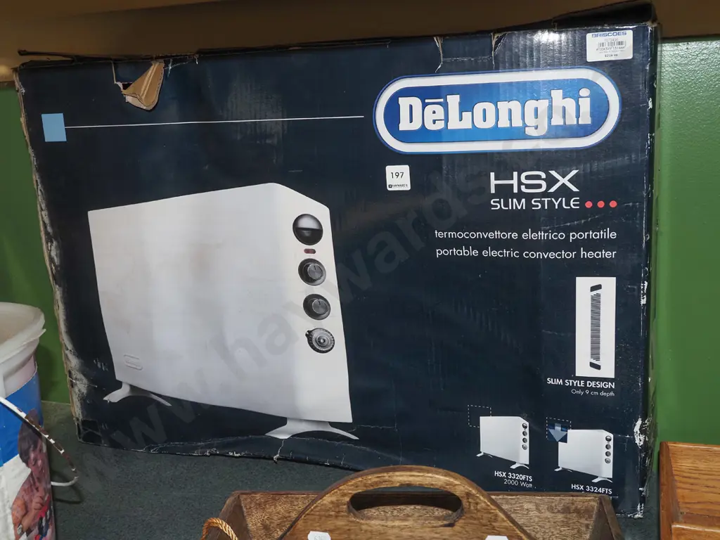 boxed Delonhgi heater - damage to box Image 1++