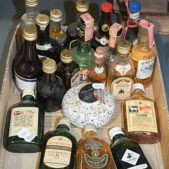 box; spirit miniatures