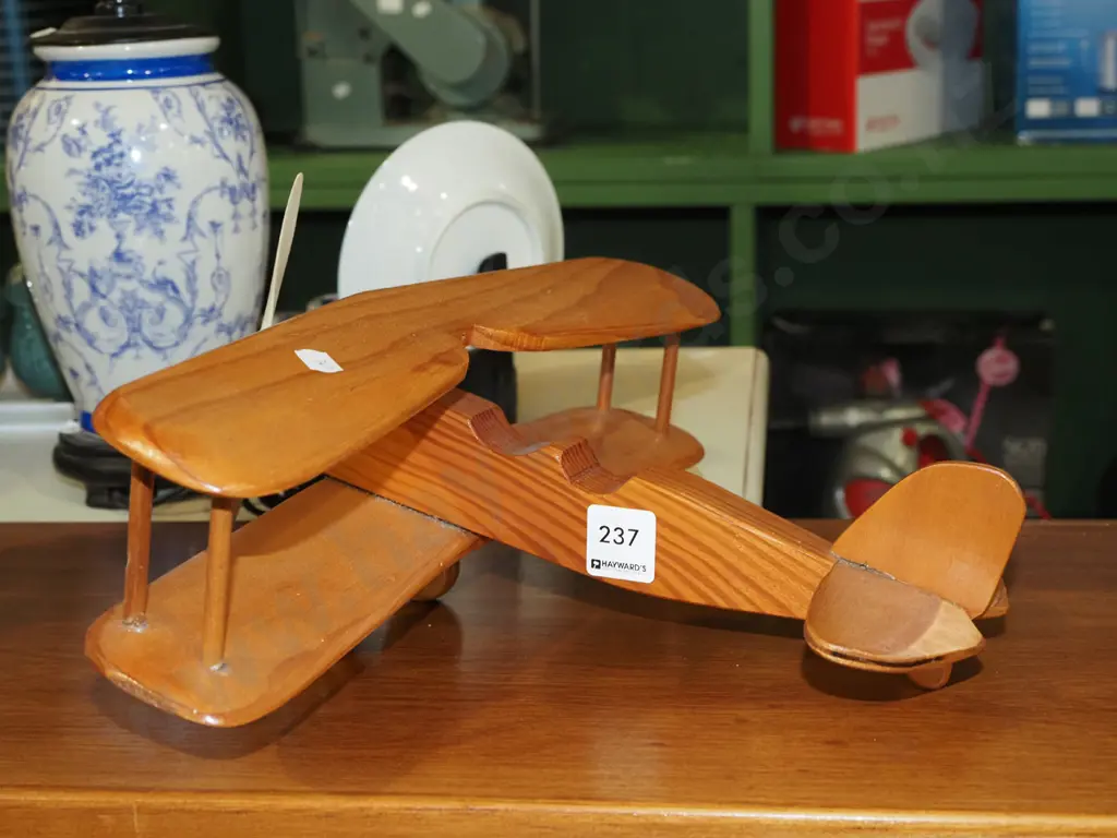 wooden model plane L330 Image 1++