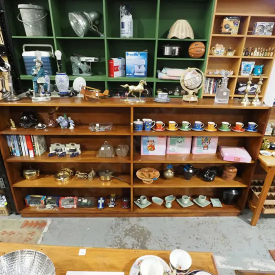 rimu bookcase H1230 W2390 D300