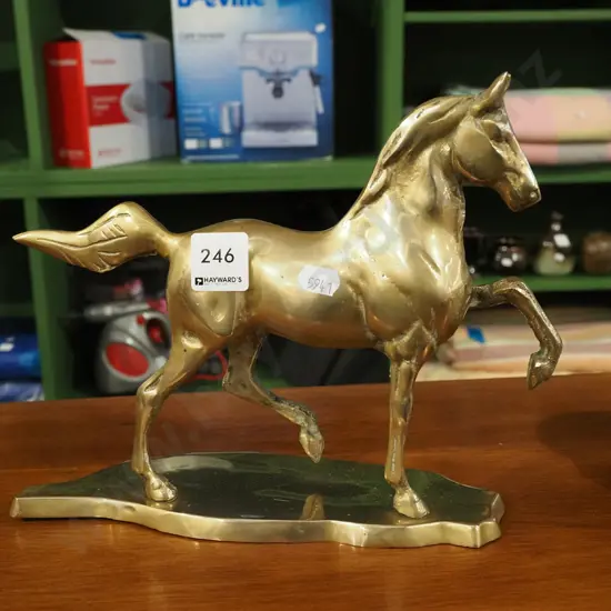 brass horse figurine H200