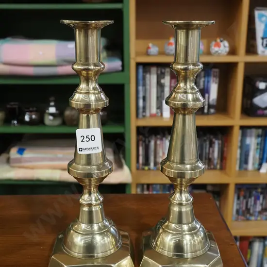 2x brass candlesticks H260