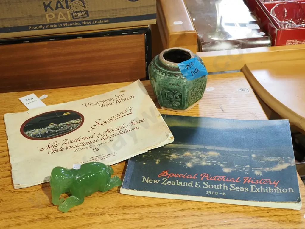 South Seas Exhibition box, elephant figurine, ginger jar - no lid Image 1++