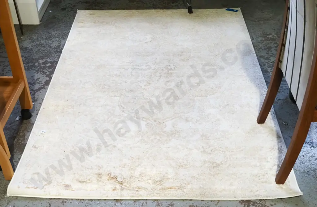 polyester cream floor mat L1840 W1250 Image 1++