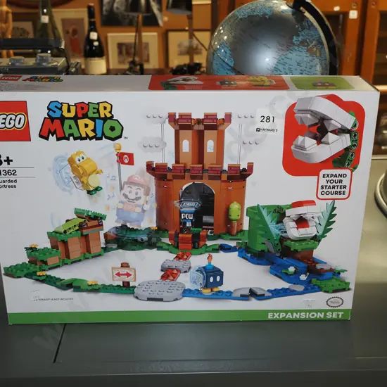 box; Mario Super Lego