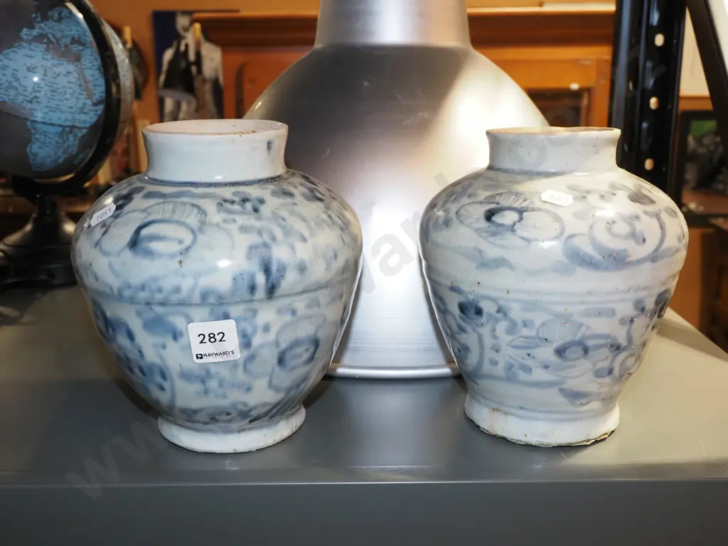 2x large ginger jars - no lids H190 Image 1++