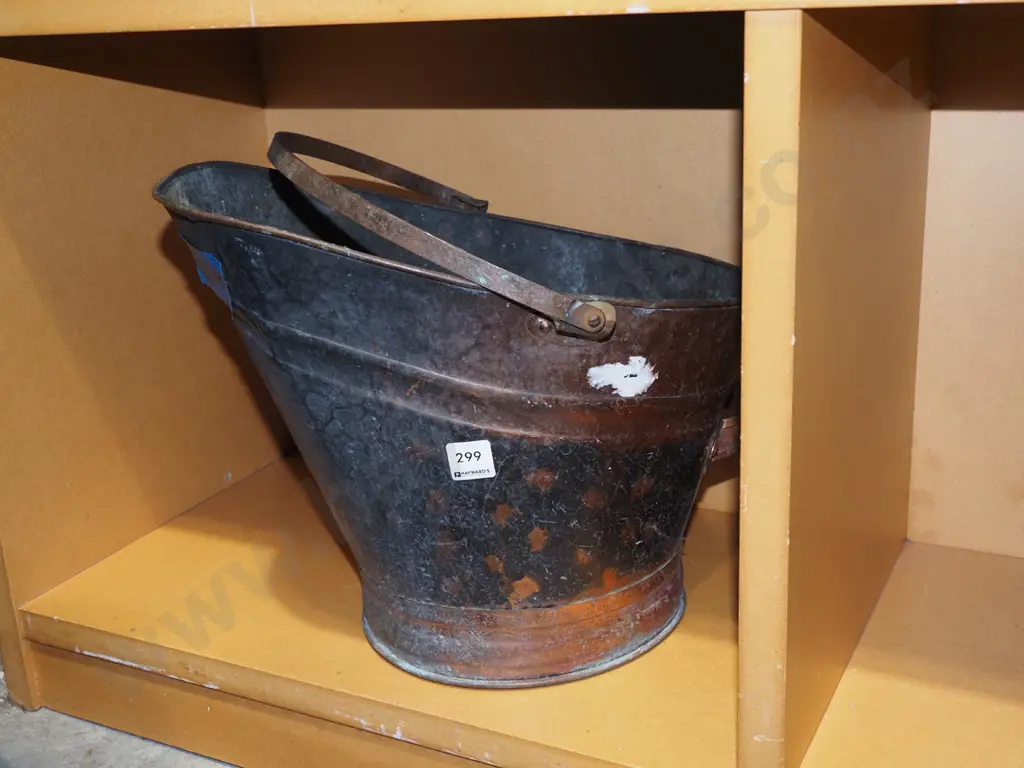coal scuttle Image 1++