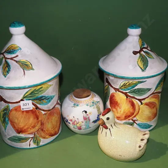 Italian lidded canister, ginger jar, ceramic chicken