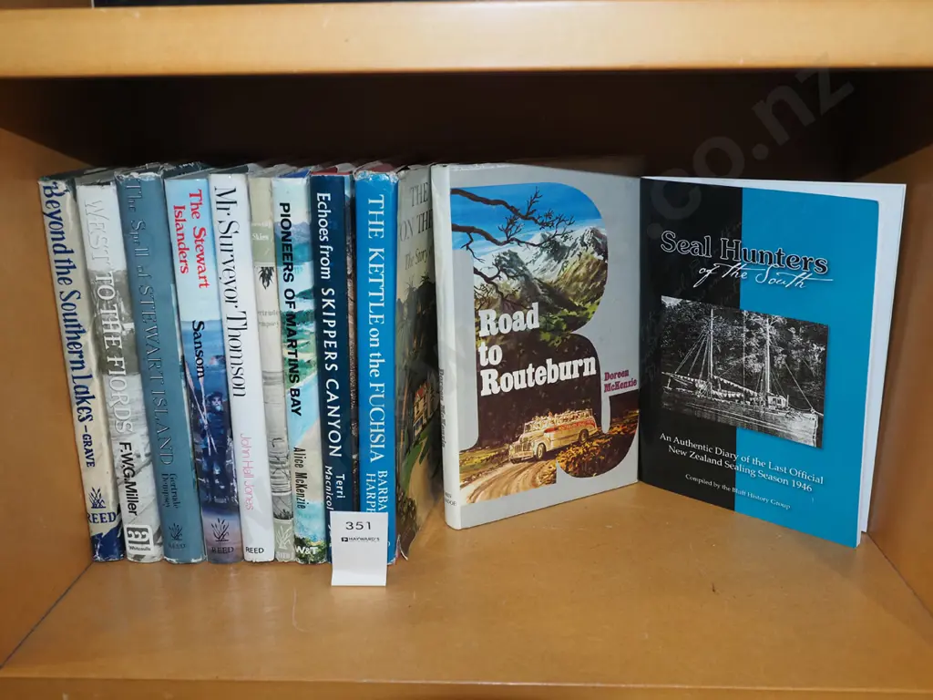 NZ history books Image 1++