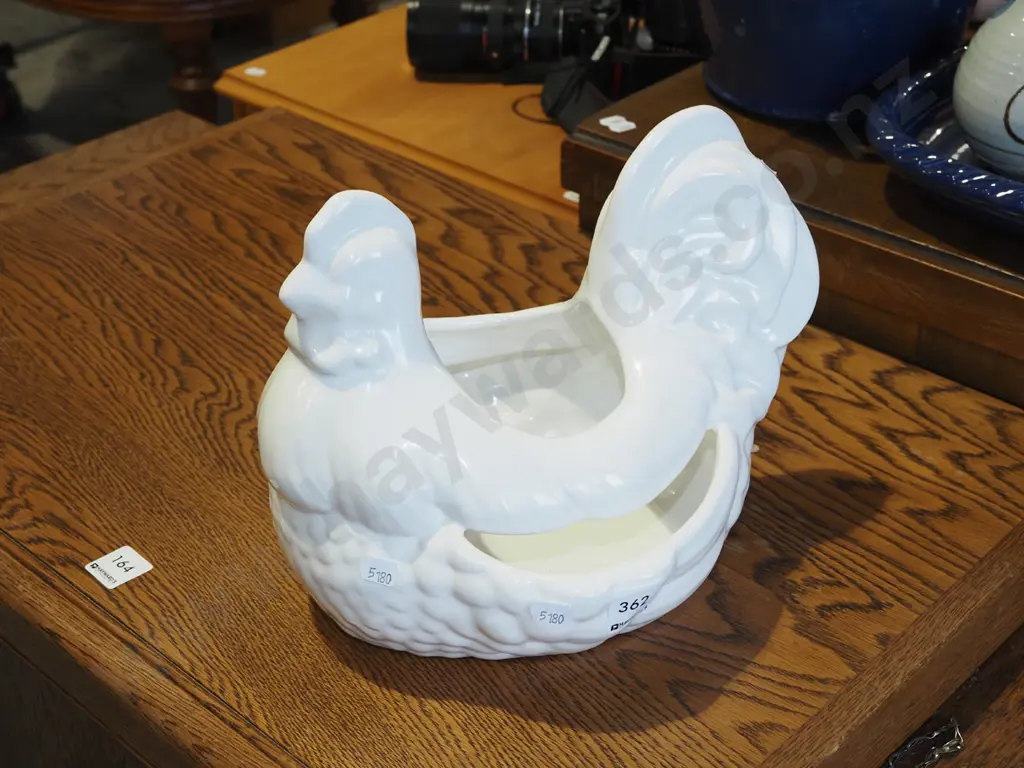 white ceramic chicken themed bowl Image 1++