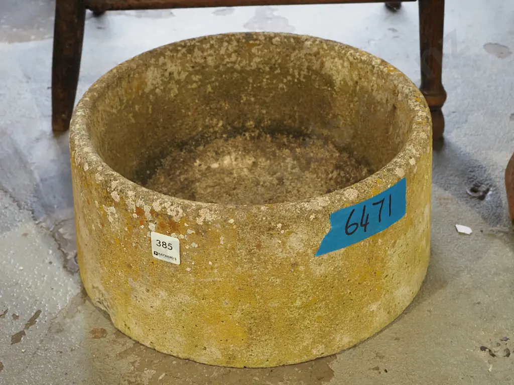 concrete planter/bowl Diam320 Image 1++