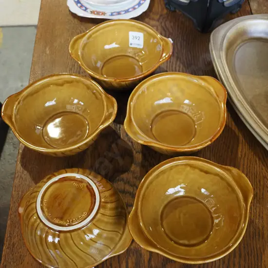 5x Crown Lynn double handled soup bowls