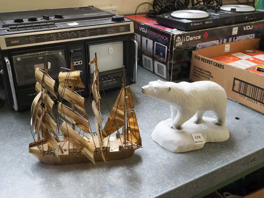 polar beer figurine, brass sailing ship H240 Image 1++