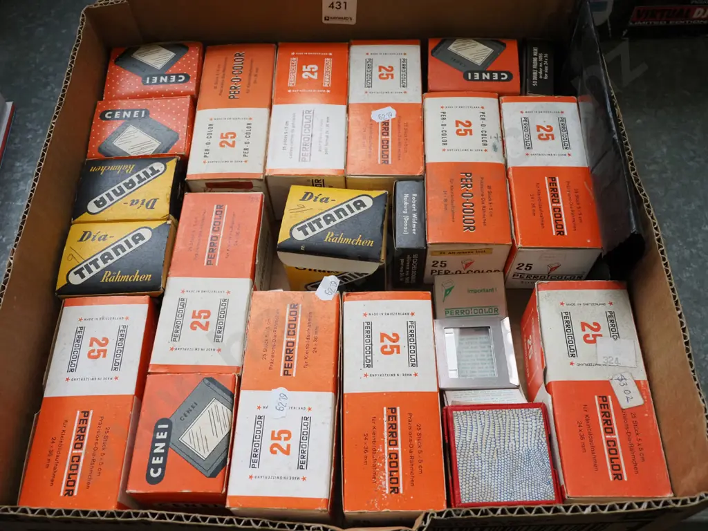 box of glass slide projector slides Image 1++