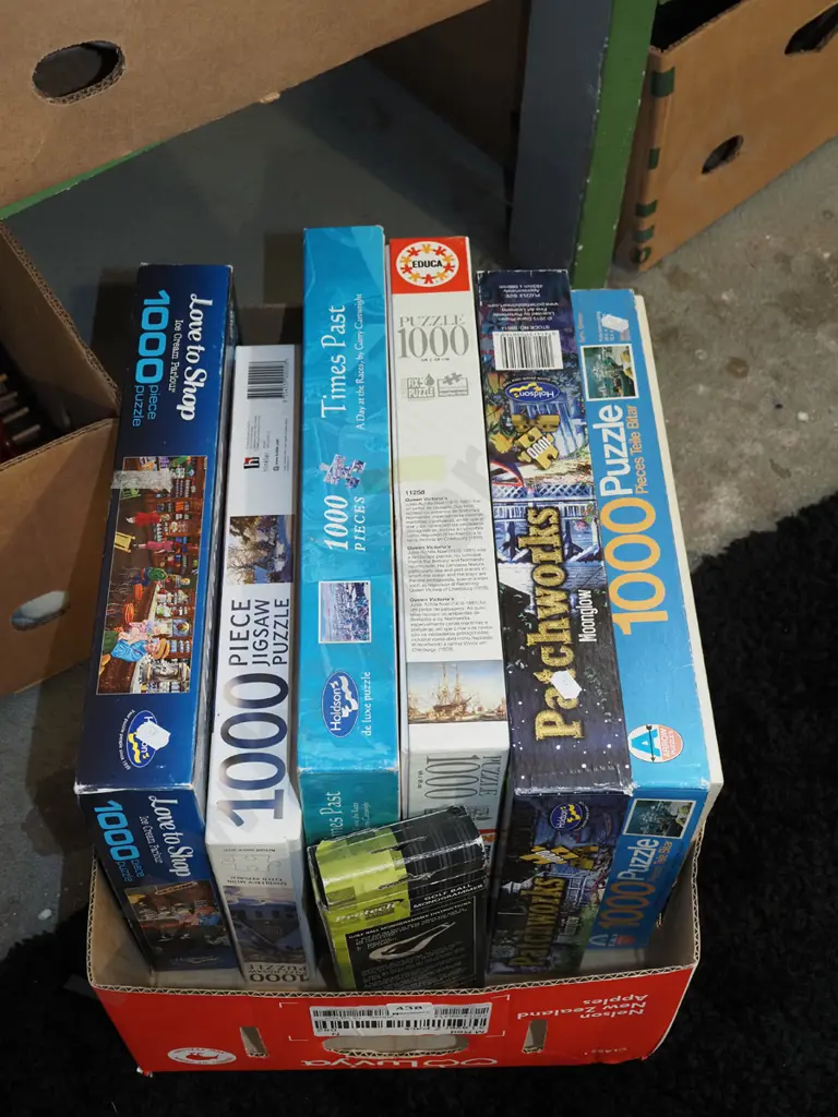 box of puzzles Image 1++