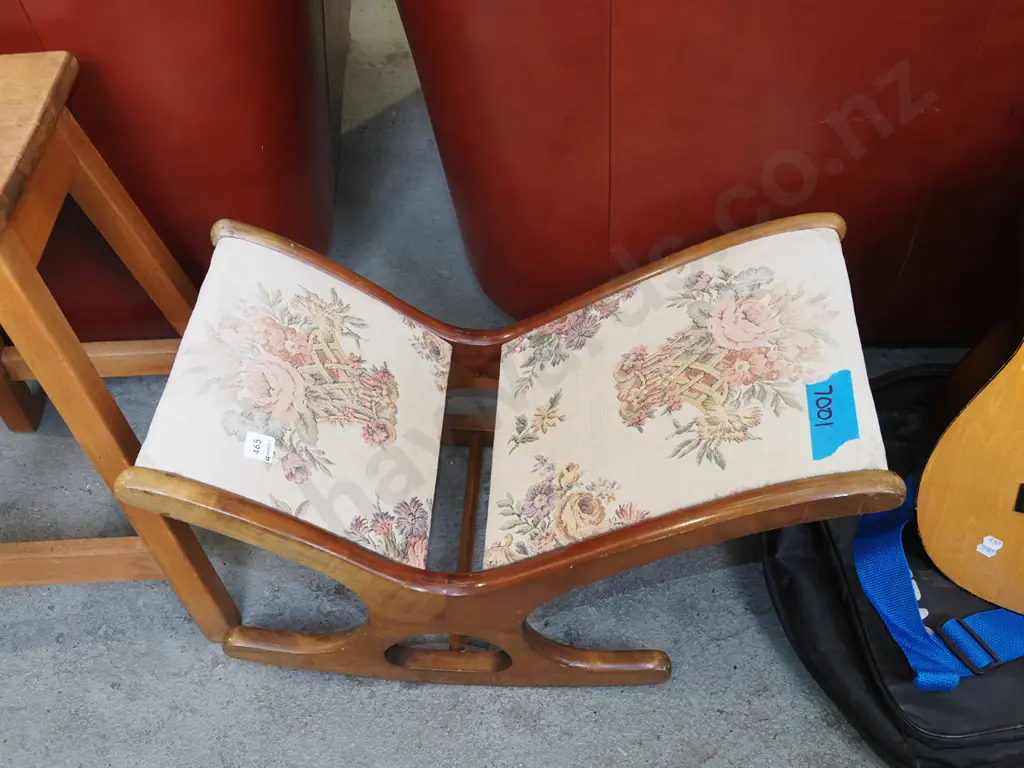 rocking footstool Image 1++