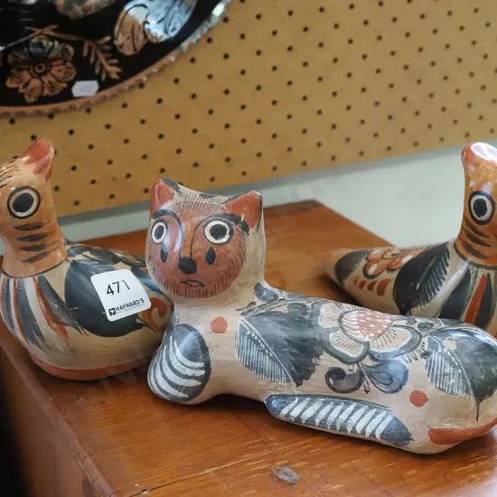 3x Mexican pottery animals - cat L190