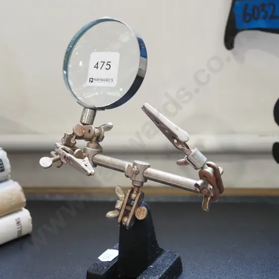 fly tieing stand with magnifying glass - slight rust to metal