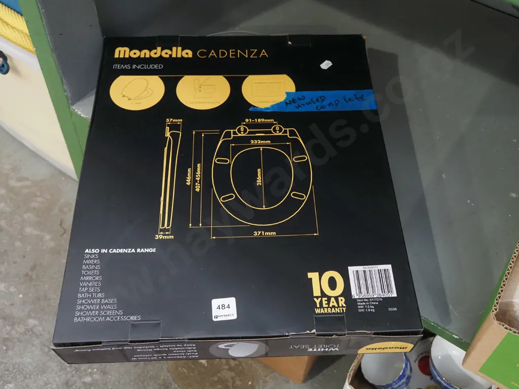 as new white toilet seat Image 1++