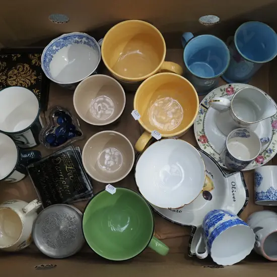 box; cups, jugs, saucers etc