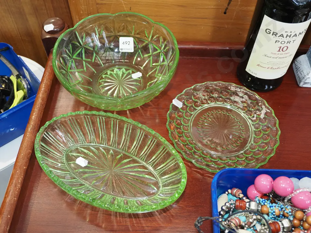 depression glass bowls, plates Image 1++