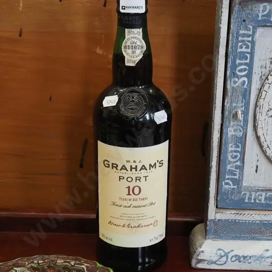 750ml bottle of Graham's Port