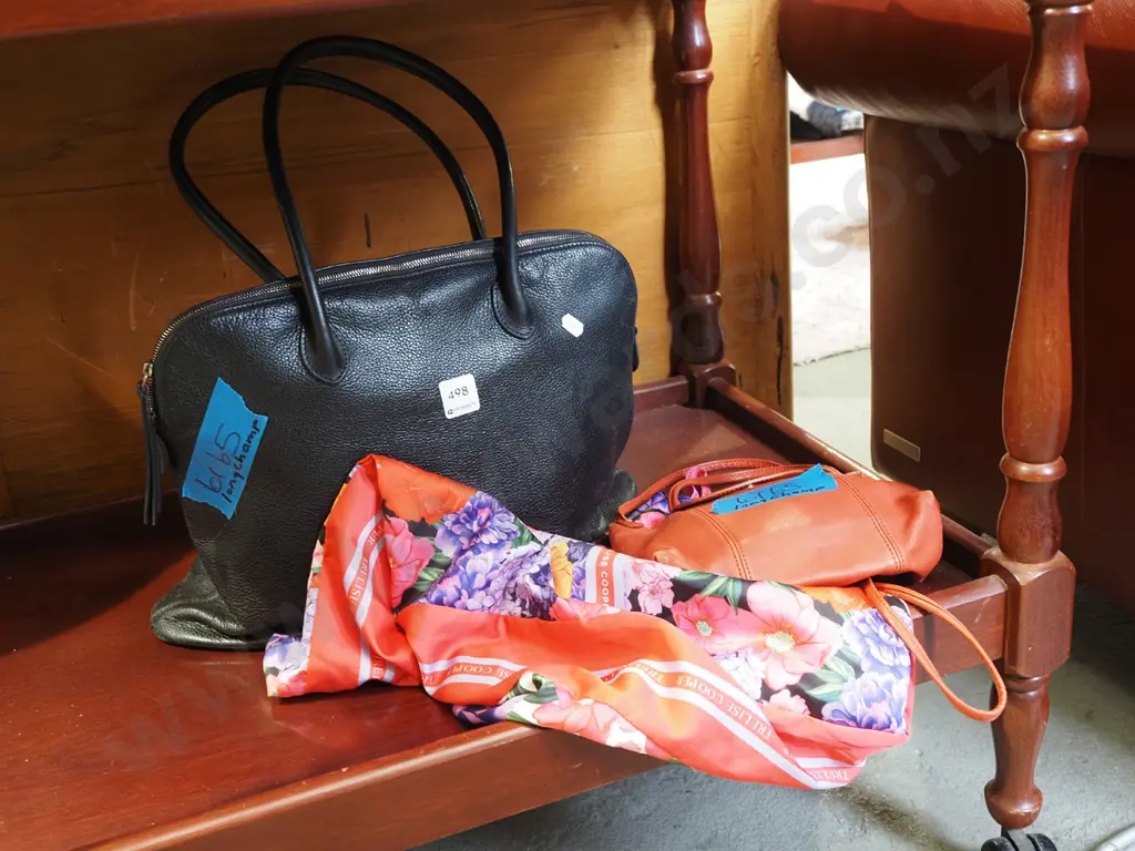 2x Longchamp hand bags, Trelise Cooper fabric bag Image 1++