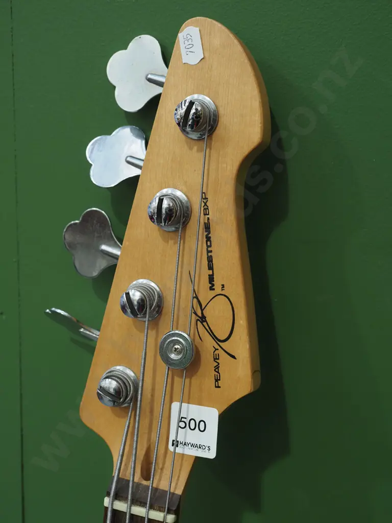 Peavey Milestone BXP electric bass guitar and stand Image 1++