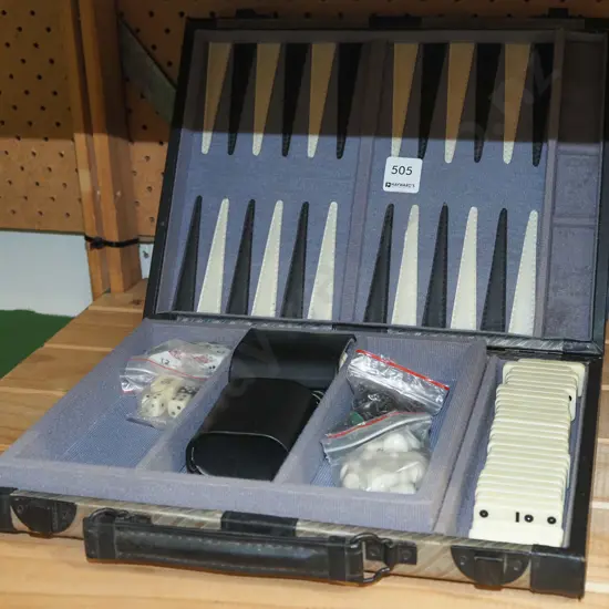backgammon
