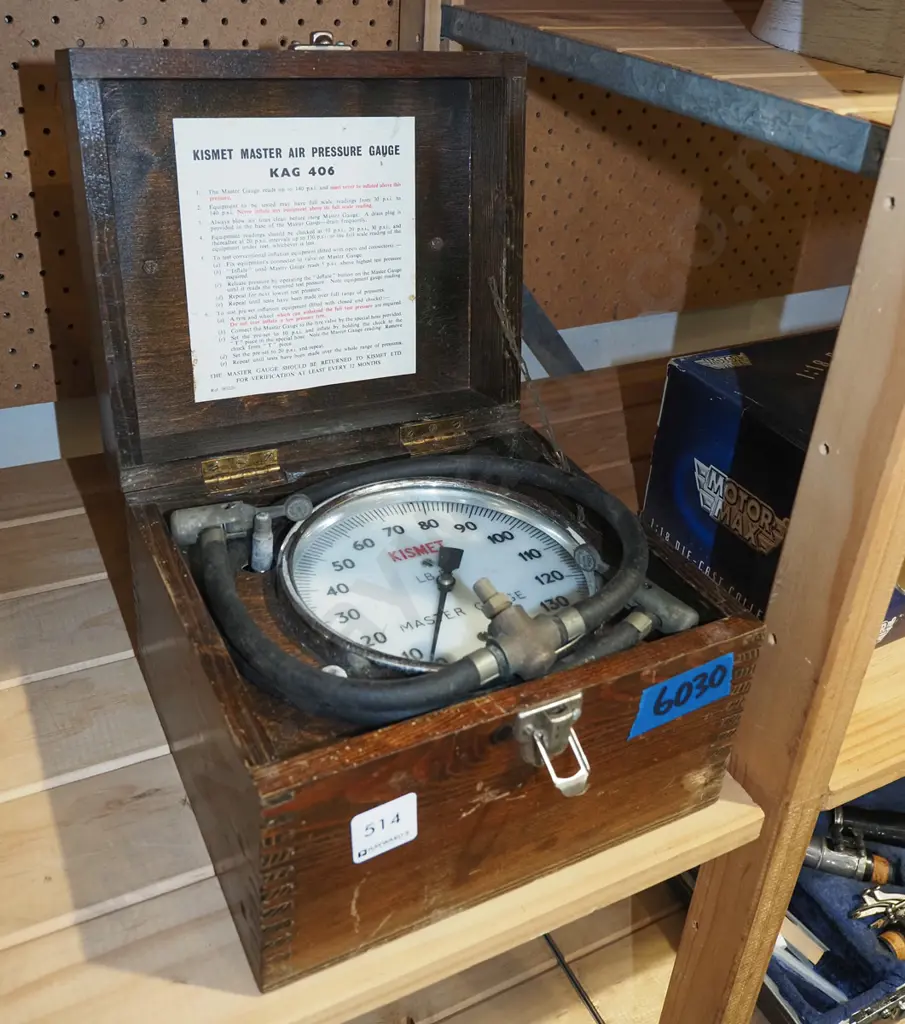vintage air pressure gauge in wooden box Image 1++