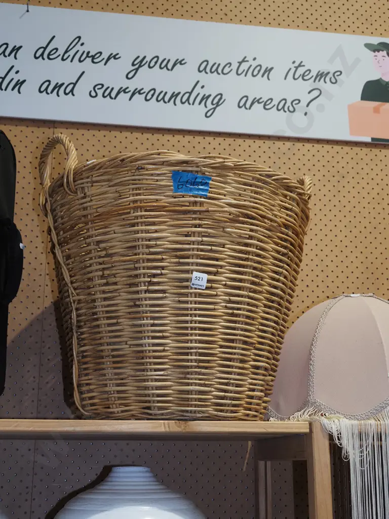 cane wood basket H540 Image 1++