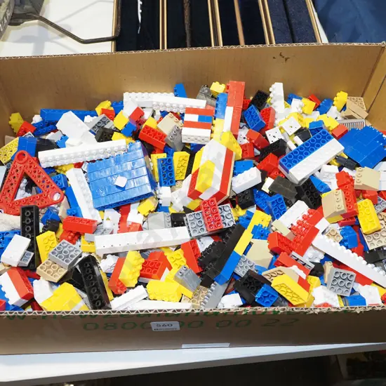 box; Toro building blocks