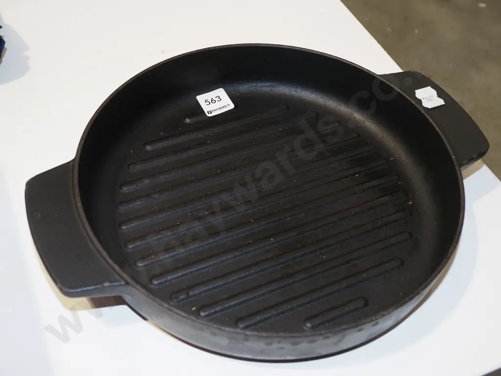 cast metal skillet Diam270 Image 1++