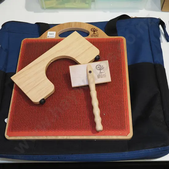 Ashford Wheels and Looms blending board and bag and accessories