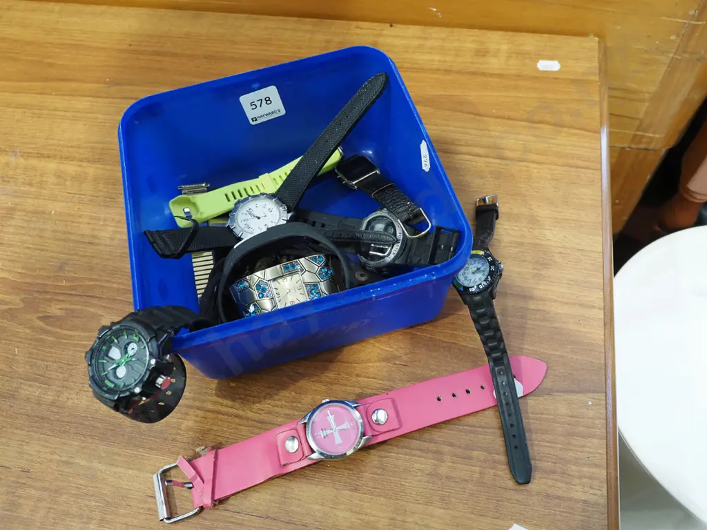 container of watches - as is no returns Image 1++