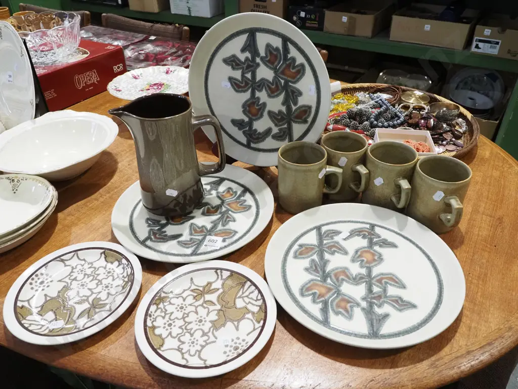 Crown Lynn Earthstone dinner plates, Savannah side plates, Temuka coffee cans etc Image 1++