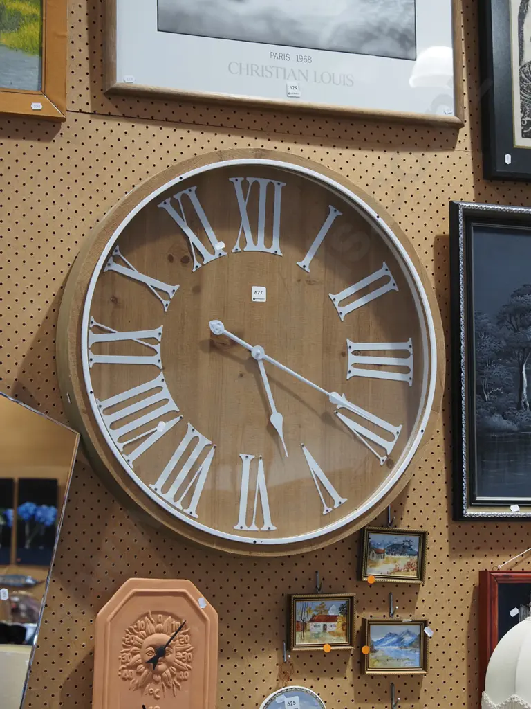 large wooden wall clock Diam680 Image 1++