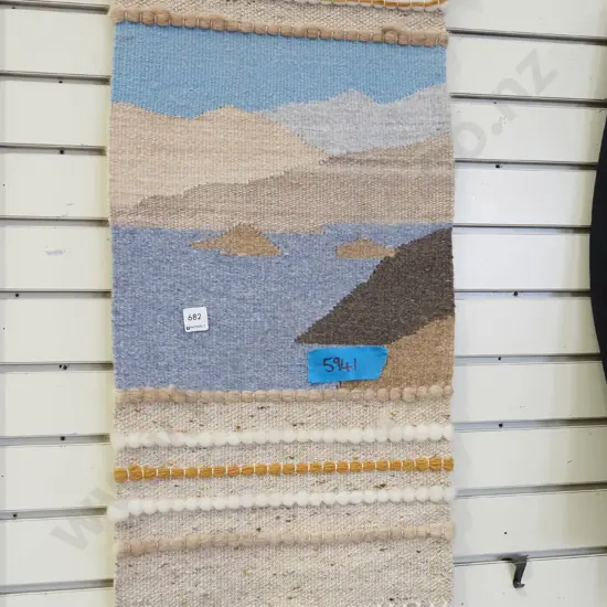 hand woven woollen wall hanging L720