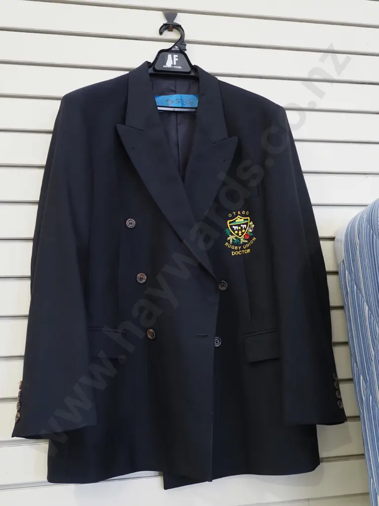 Otago Rugby Union doctor blazer size L Image 1++