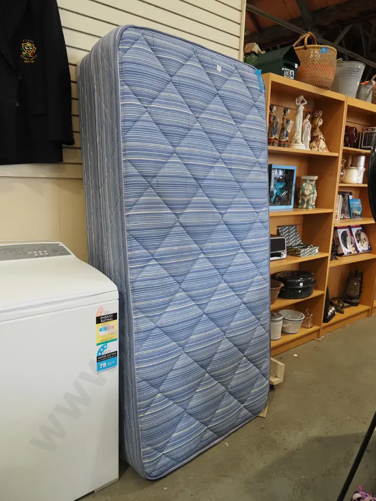 single bed base and mattress Image 1++