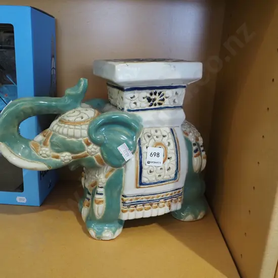 small ceramic elephant plant stand H260