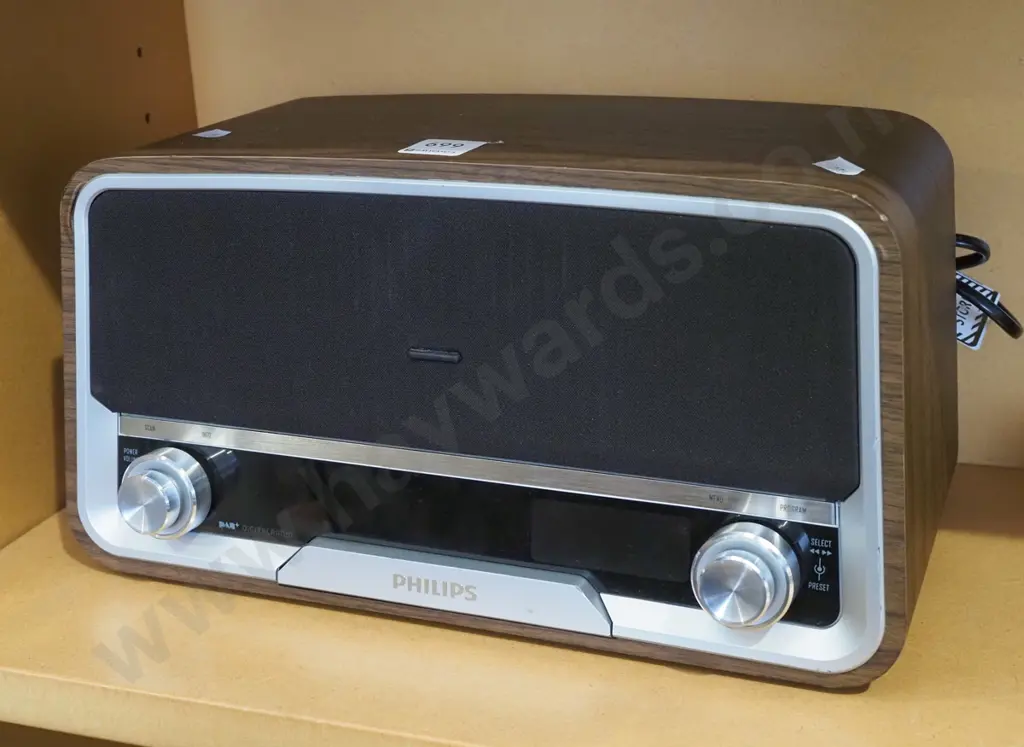 reproduction Phillips mantel radio with i-pod docking station Image 1++